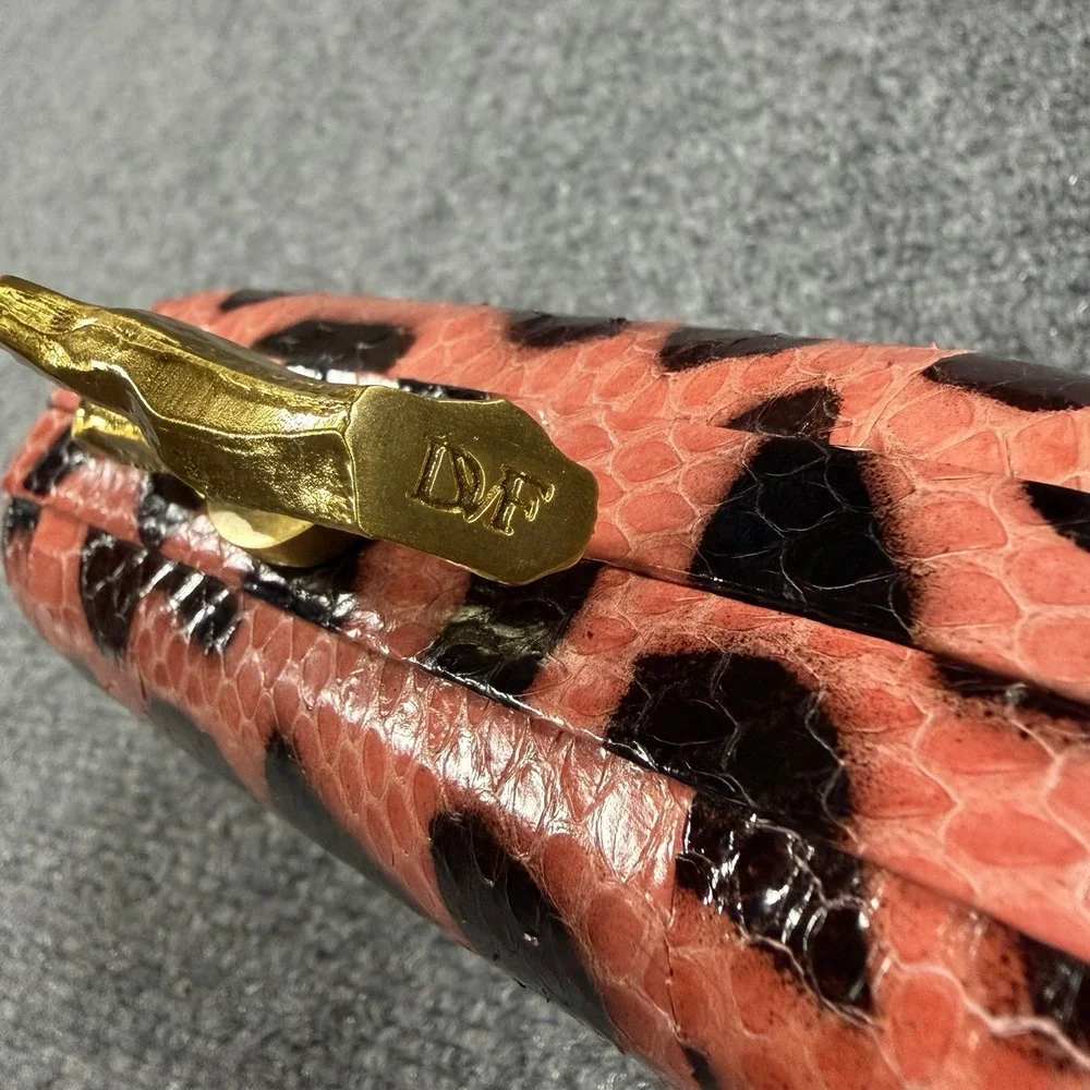 Diane Von Furstenberg excellent please